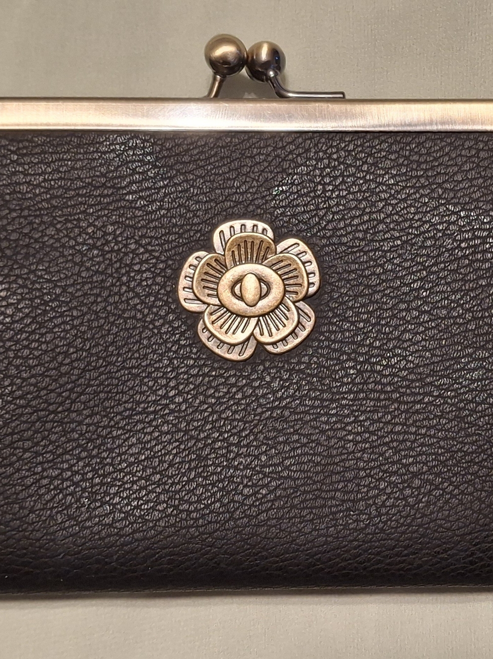Black Floral-Emblem Clasp Wallet